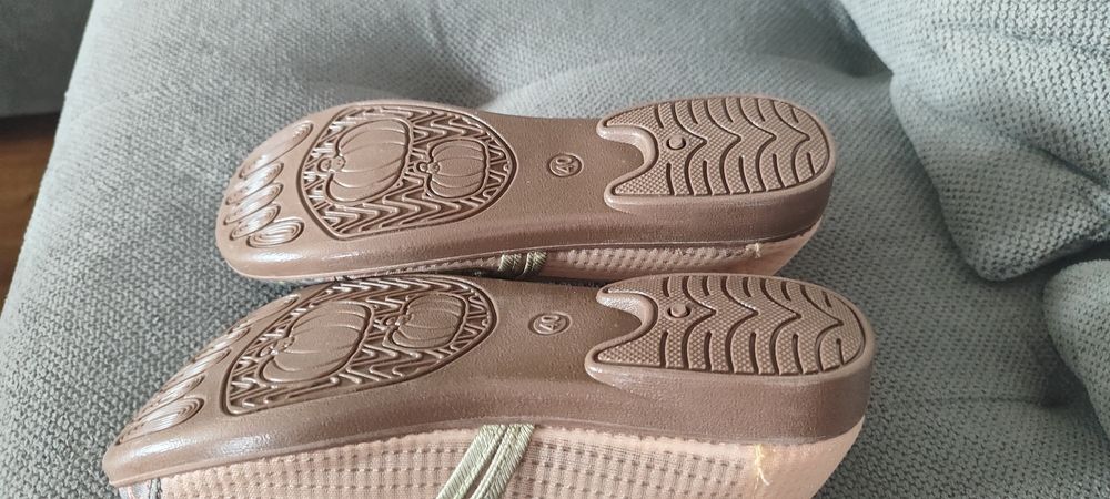 Cichobiegi Półbuty damskie baletki haft siateczka r. 38 nude beż brąz