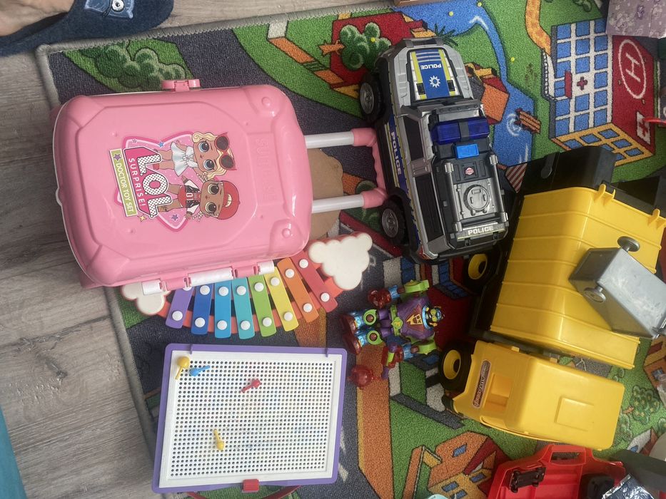 Лол,хотвілс траса ,мозайка ,машинки