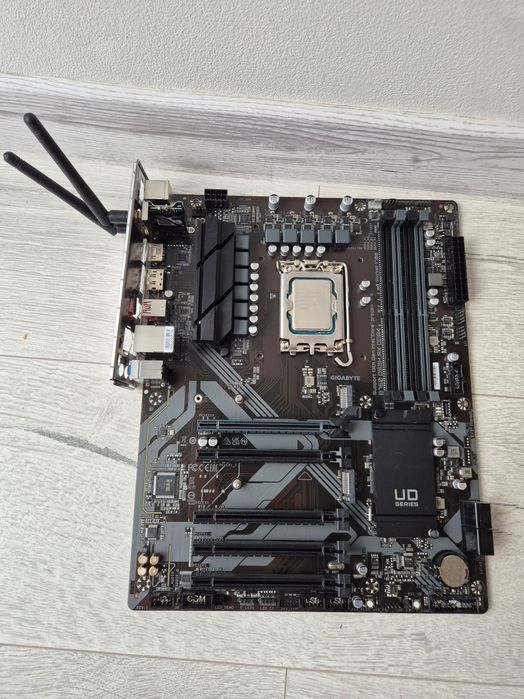 s1700 сет Intel Core i5-12600KF 10ядер 4.9GHz+ плата B760 Wi-Fi DDR4 . Trade-IN