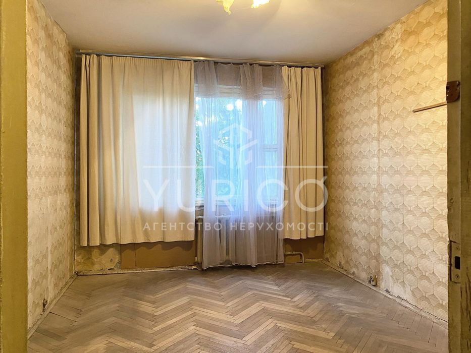 Продаж 2к квартири Якуба Колоса 8В