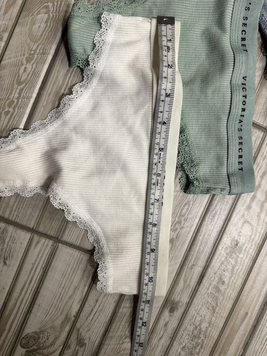 Набір трусів жіночих victoria’s secret