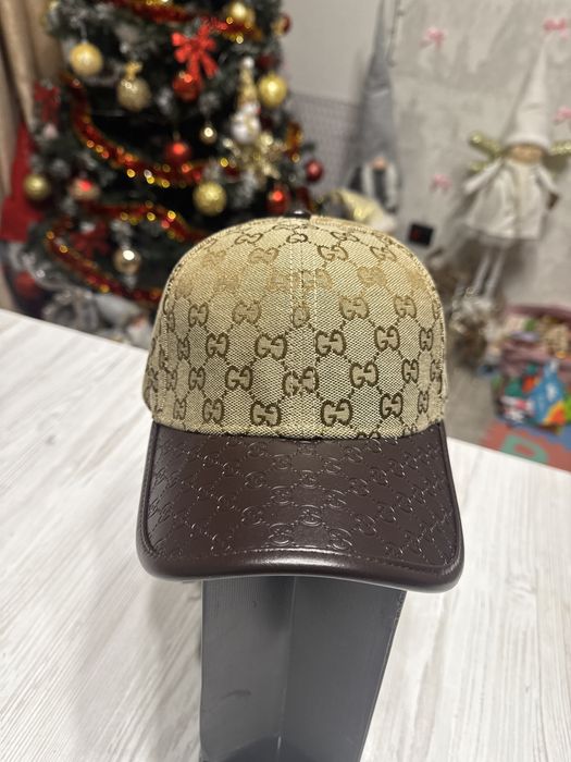 Кепка GUCCI  Новая с биркой Оригинал !