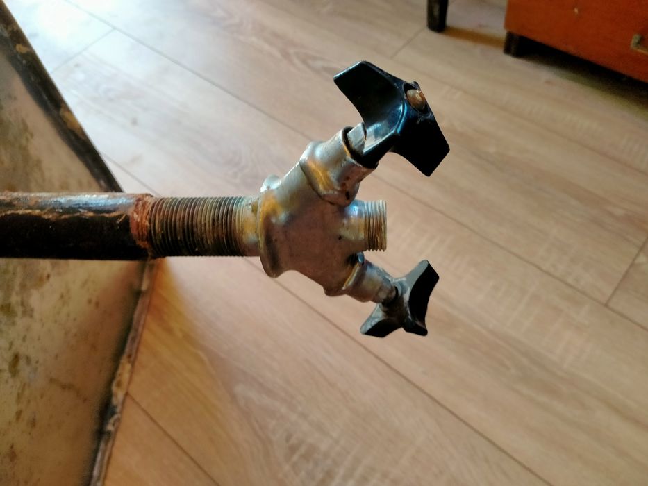 Бак 100 л из нержавейки с нагревательным тэном