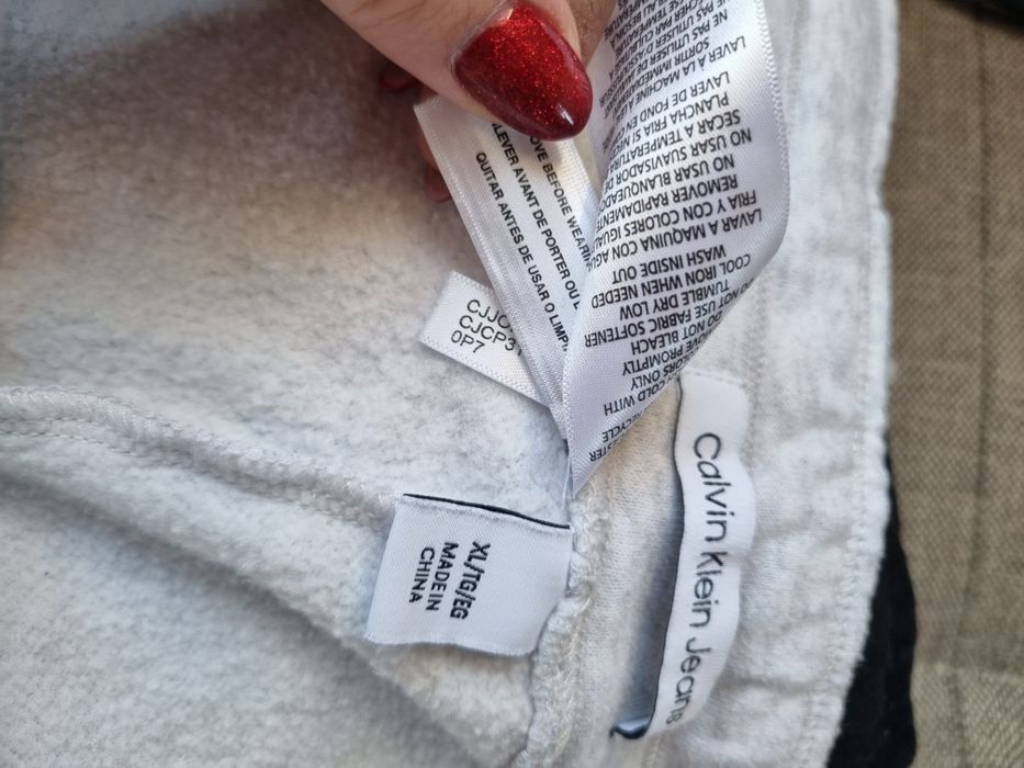 Spodnie dresy damskie Calvin Klein szare