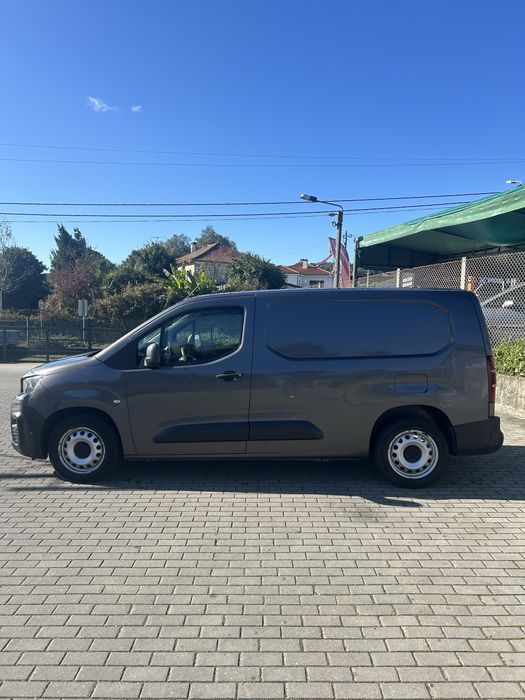 Peugeot partner longa caixa automatica full extras