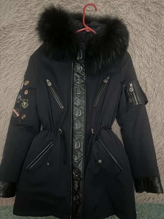 Продам парку и меховую жилетку