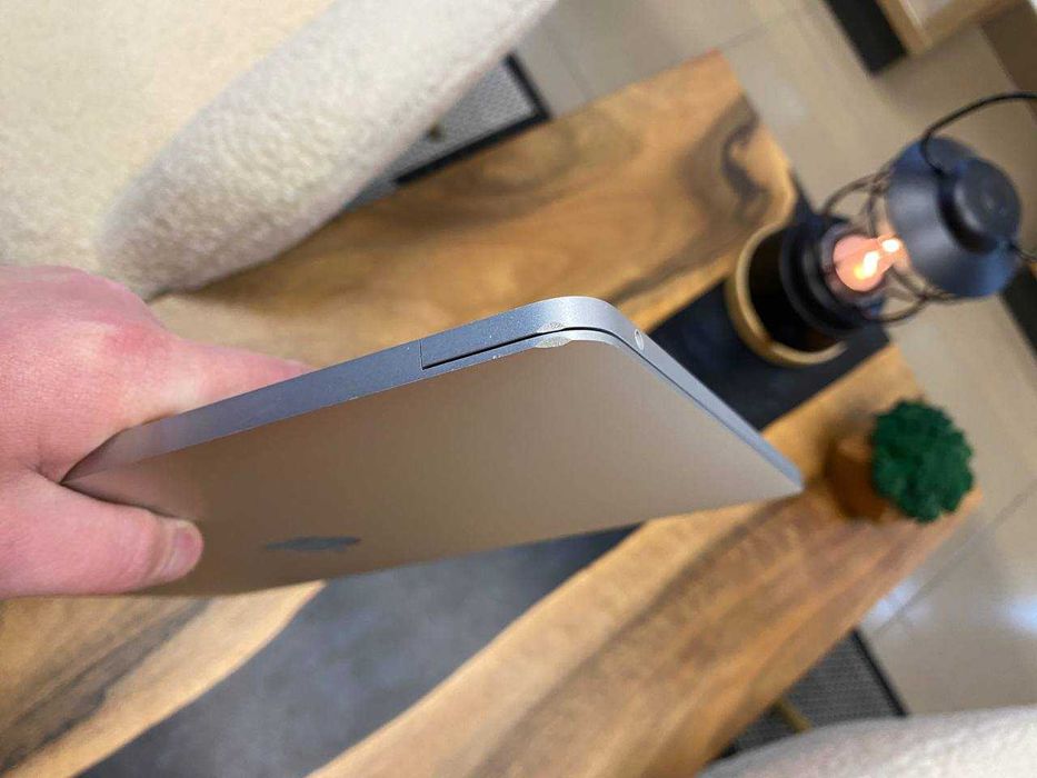 Ноутбук Apple MacBook Pro 13'' i5/8/128 Silver (MPXR2) 2017