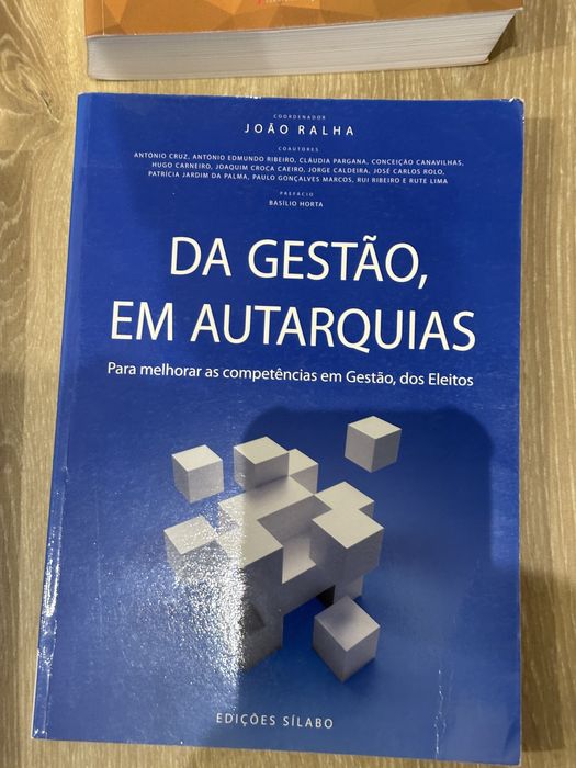 8 Livros Gestão/ Gestão Autárquica