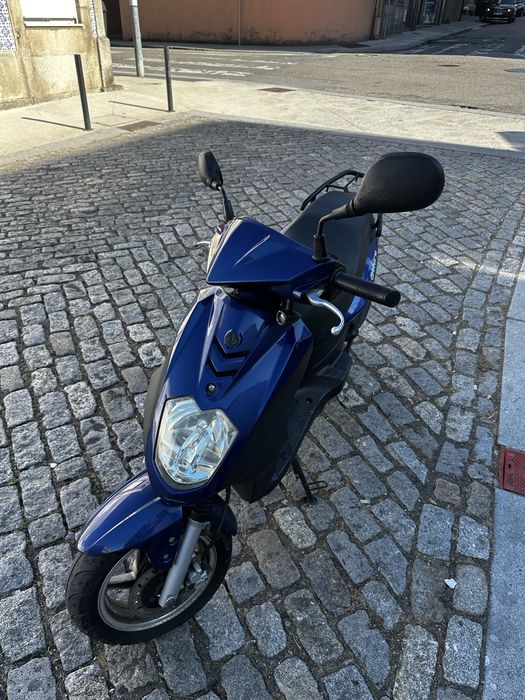 Mota 50cc sym.