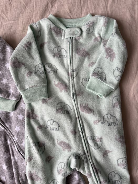 Carters 3-6 чоловічок флісовий ,бодік