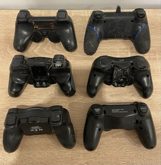 6x PAD - PC, PlayStation - uszkodzone, na części
