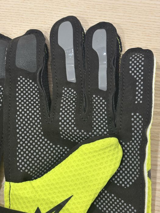 Luvas Alpinestars NOVAS - Tech-1 KX V4