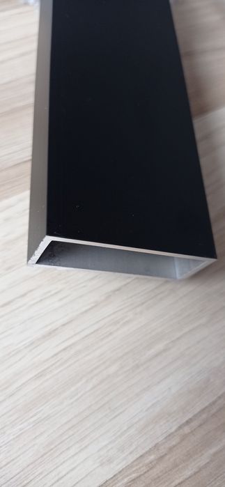Profil czarny rura alu prosta