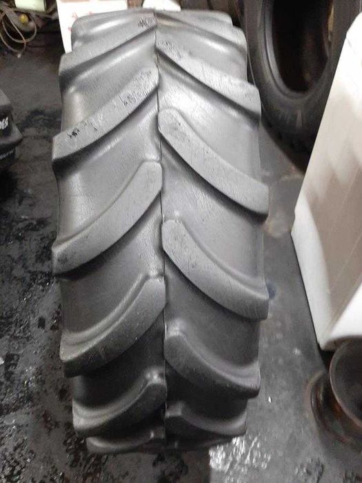 Opona używana rolnicza 320/70R24 FIRESTONE PERFORMER 70; 500zł W4175
