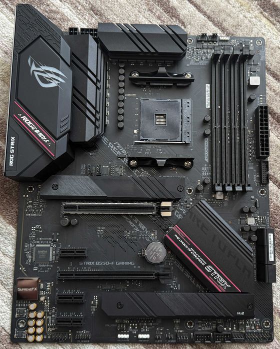 MSI MPG X570 Gaming Plus + Asus ROG Strix B550 - F Gaming  socket AM4