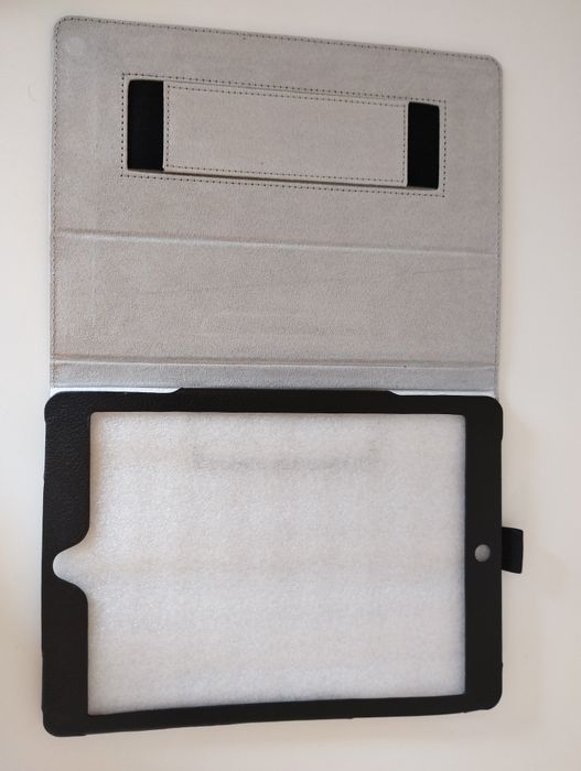 Нові чехли на планшет