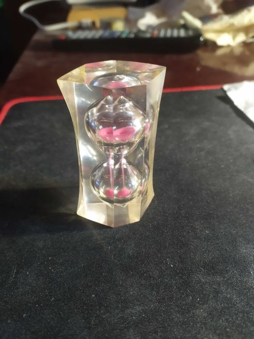 Песочные часы в оргстекле