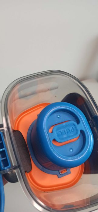 Black & Decker, Odkurzacz ręczny akumulatorowy uszkodzony