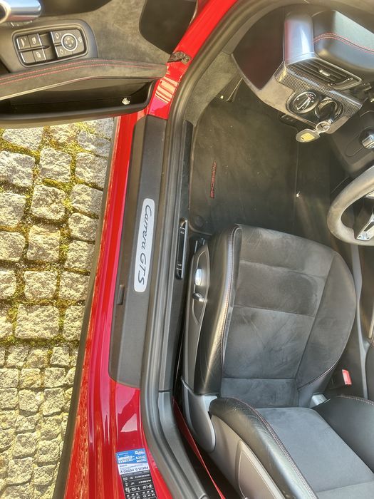 Porsche 911 (991.2) Carrera GTS Cabrio