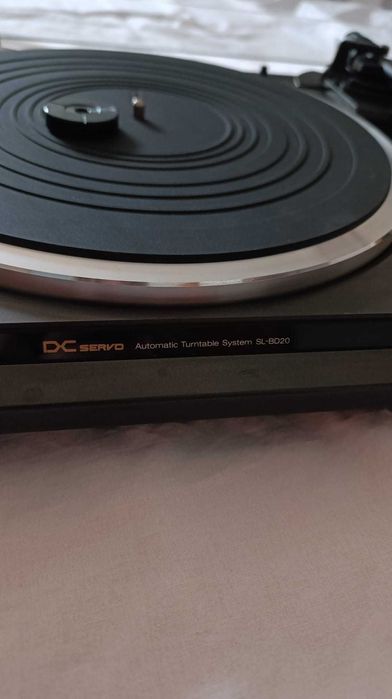 Gramofon Technics SL-BD20