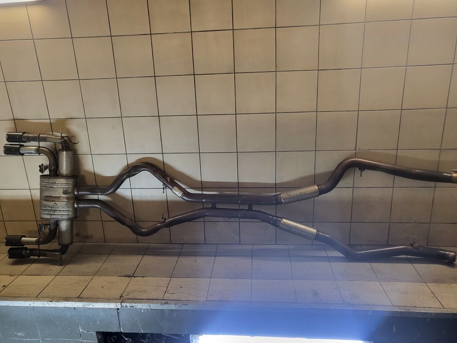 Tlumik bmw x5 M pakoet