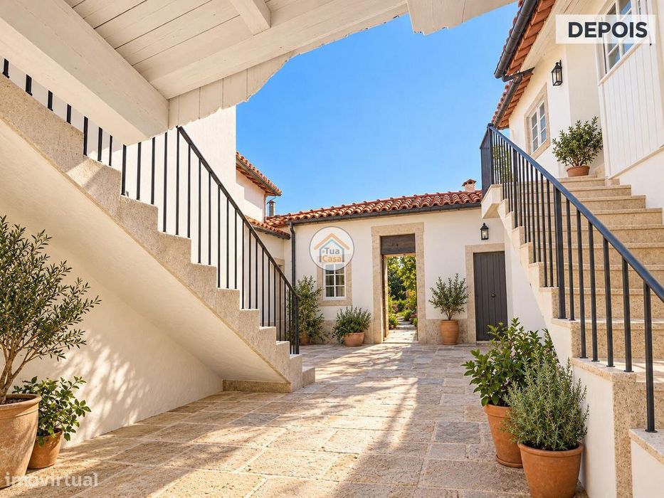 Moradia Geminada T3 para Recuperação com Jardim e Poço – Gestosa, Sand