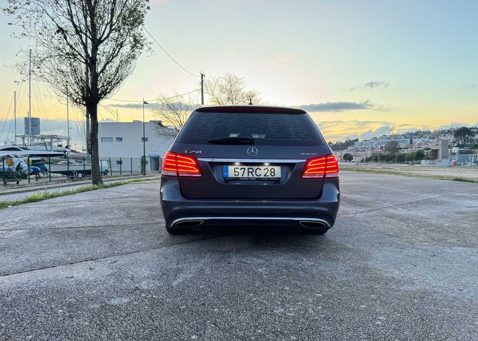 Mercedes-Benz E250 BlueTEC 4Matic 9G-TRONIC Edition 2016 Full Extras