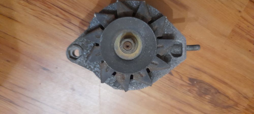 Продам генератор на Ваз,Заз