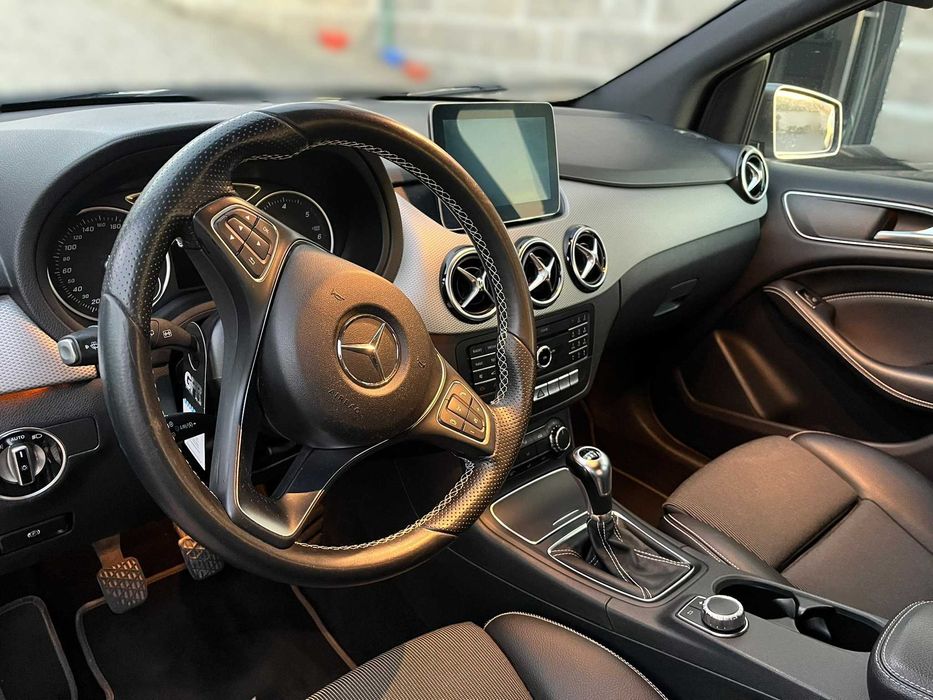 Mercedes-Benz B 200 d Urban
