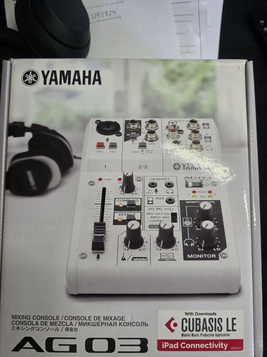 Consola de mistura Yamaha AG 03
