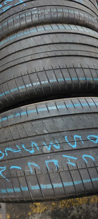 Pneus 285 35 r 20  semi novos
