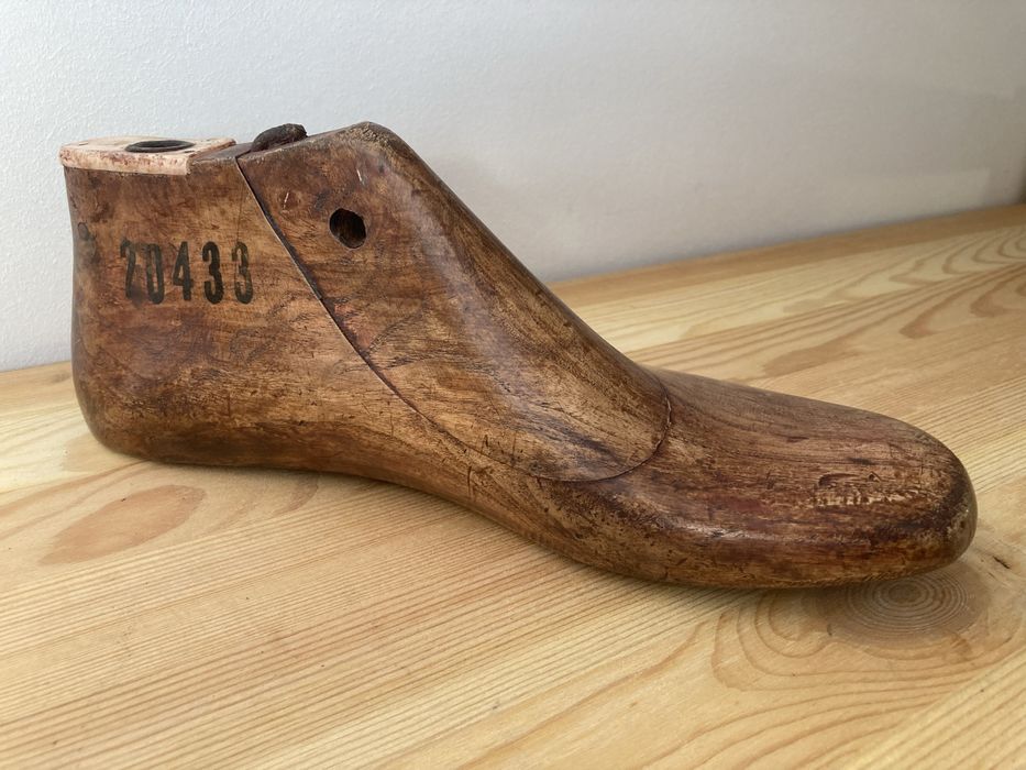 Moldes para sapatos em madeira