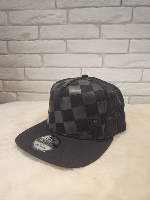 Кепка Pittsburgh Pirates New Era Black Score Check 9FIFTY A-Frame Trucker Snapback Hat