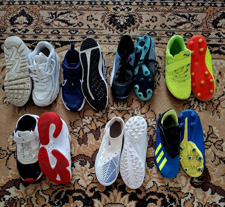 Продам дитяче взуття