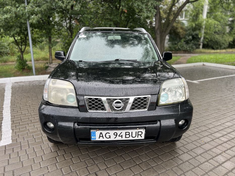 Продам Nissan X-Trail 2.2дизель в хорошем состоянии