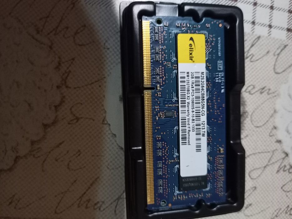 Оперативка sodimm ddr3 2gb