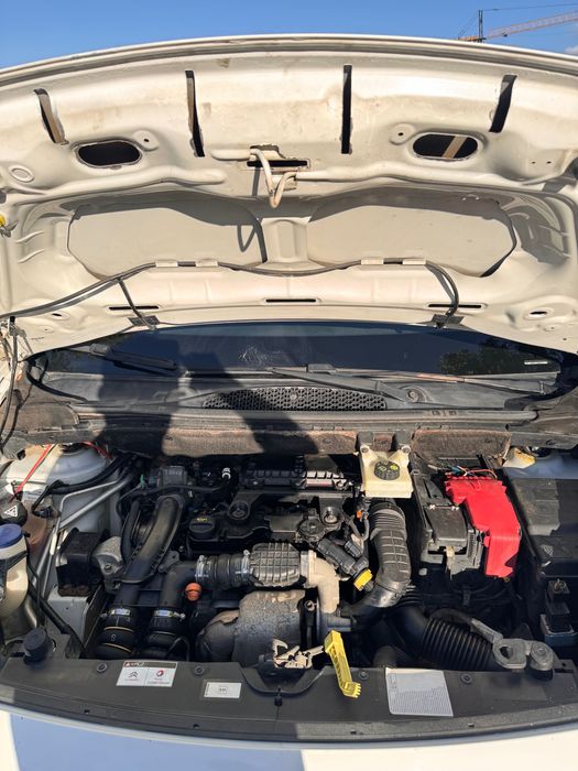 Citroen Berlingo 1.6 HDI | 75 CV | 2017 | 3 Lugares | AC | Revisão Feita