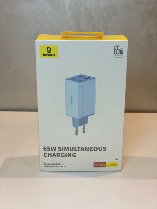Зарядне Baseus GaN6 Pro 65W для ноутбука та  телефона 
800 грн.
