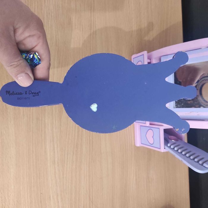 дзеркальце та трюмо іграшкове Melassa and Doug