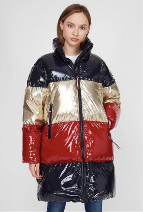 Tommy Hilfiger пуховик р50-52пух 100%