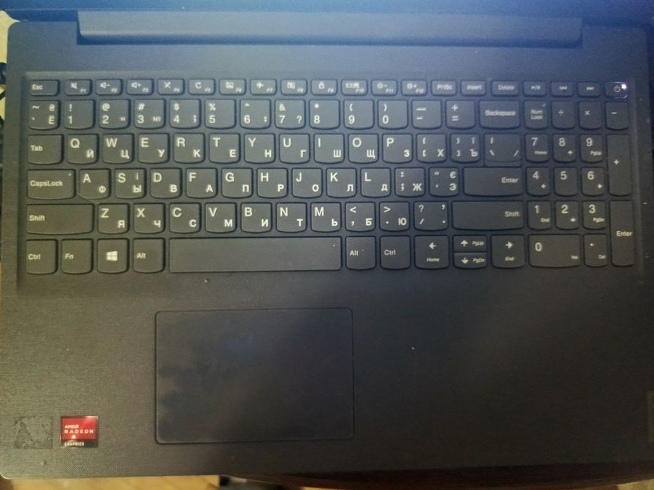 продам Lenovo V15-ADA