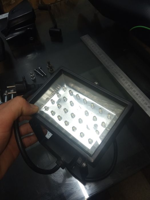 Прожектор лед, от сети.