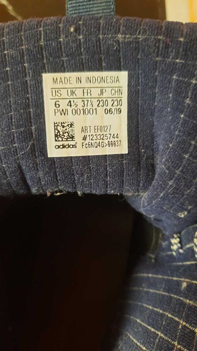 Adidas черевики дитячі 37 1/3, 23 см