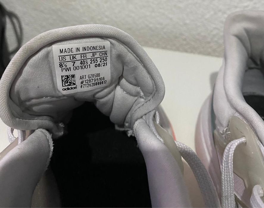 Sapatilhas Adidas EQ21 Run