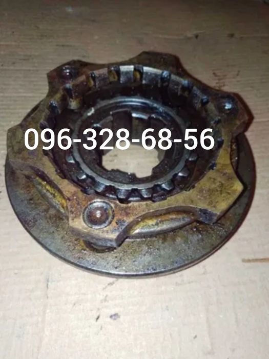 Вал первичный синхрон 4-5 кпп зил 130(ссср) Хранение.Новый