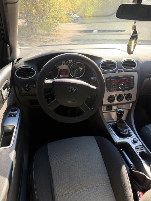 продам Ford Focus