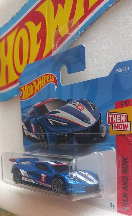 Corvette c8.r hot wheels