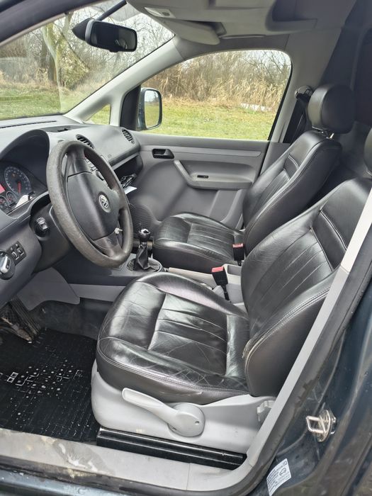 VW CADDY 2.0 TDI  2009r.