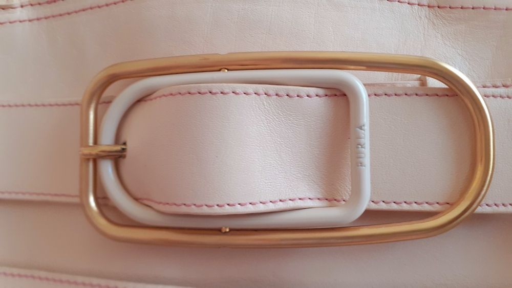 Mala beje original Furla em muito bom estado