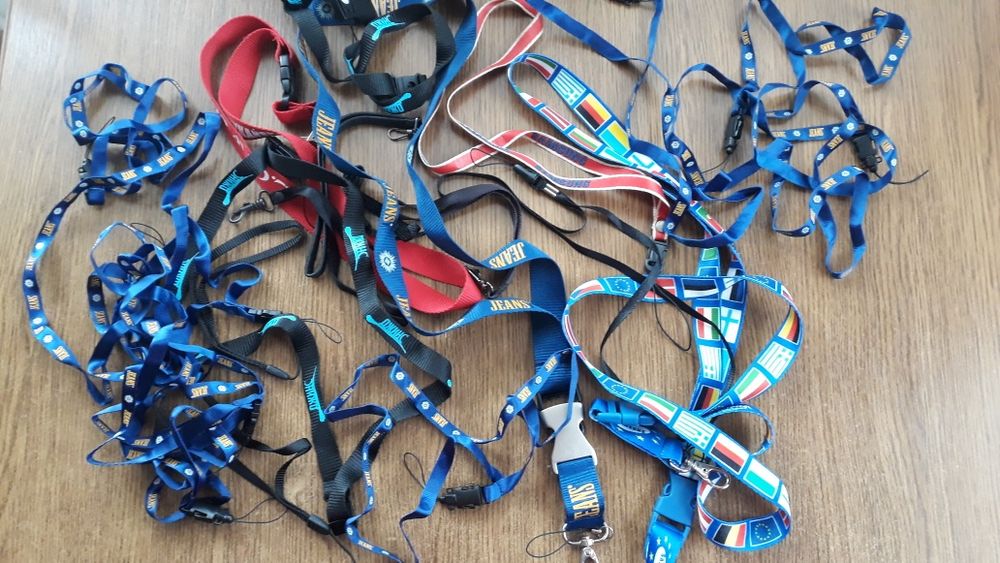 Аксесуар для мобільного телефону.